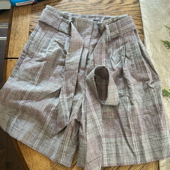 Suzy sheer shorts - Picture 1 of 2